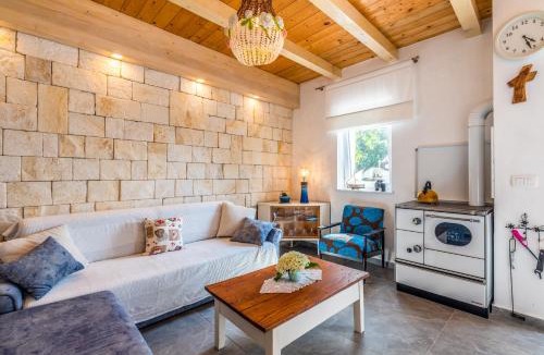 Milohnici House | Holiday Home Frankica