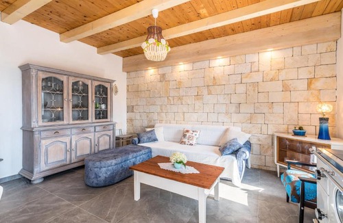 Milohnici House | Holiday Home Frankica