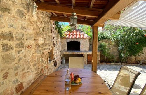 Vrisnik House | Holiday Home Hauser