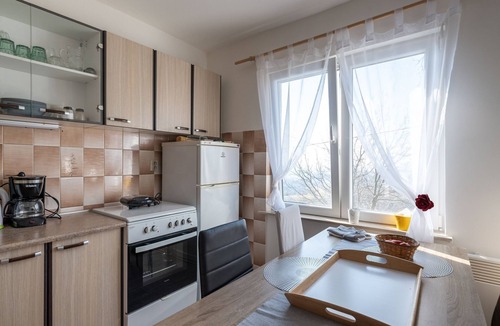 Breznik Plesivicki House | Holiday Home in Prilipje with Terrace