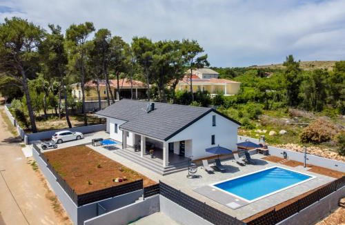 Vir Villa | Holiday Home in Vir with private pool - TA Leut Agency