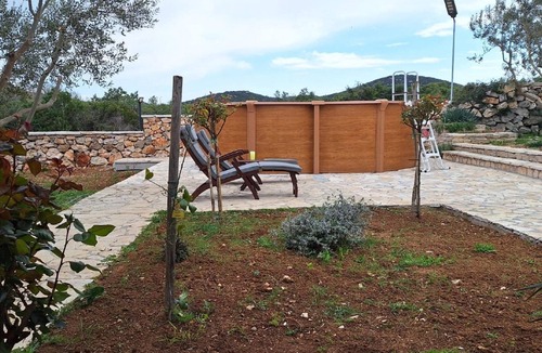 Pakostane House | Holiday Home in Vrana near Lake and Beach