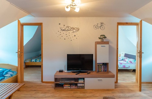 Cerklje ob Krki Apartment | Holiday Home Lanita with Amazing Views