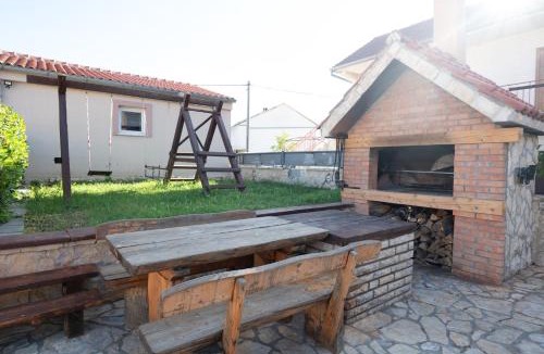 Pridraga House | Holiday Home Luka Pridraga
