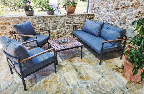 Stari Grad House | Holiday Home Marijo by Interhome