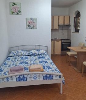 Brnobici House | Holiday home Mateo