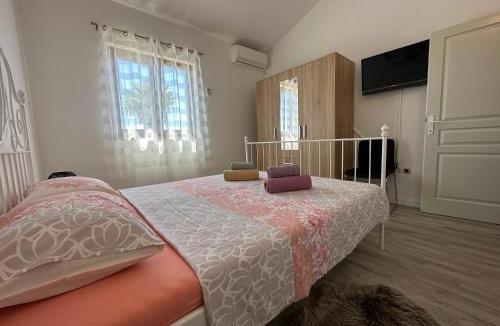 Brnobici House | Holiday home Mateo