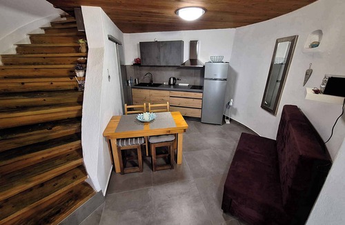 Rogoznica House | Holiday home near the center and with sea view