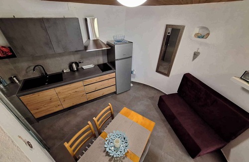 Rogoznica House | Holiday home near the center and with sea view
