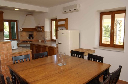 Skitaca House | Holiday home overlooking the bay of Raša