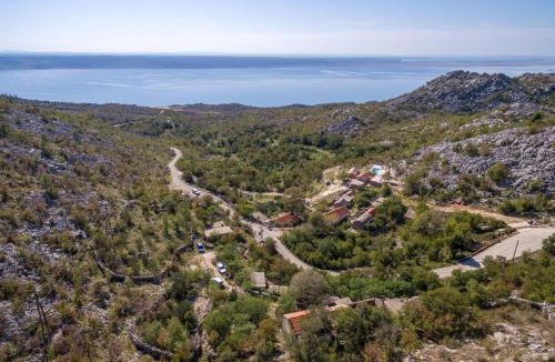 Starigrad House | Holiday home Role - retro