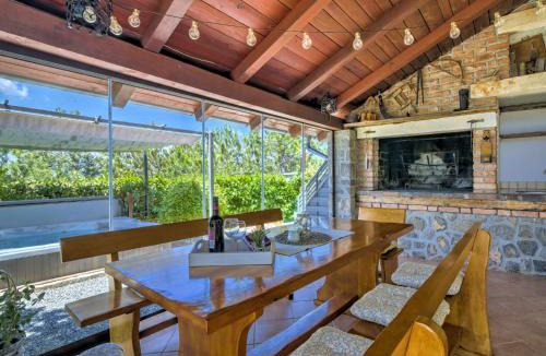 Vratarusa House | Holiday Home Rukavina by Interhome