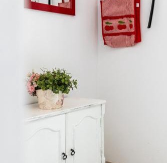 Cove Osibova (Milna) House | Holiday Home Sarbunara