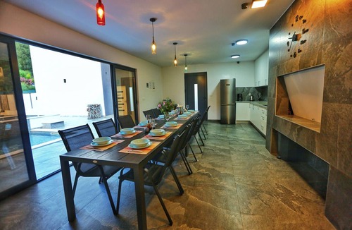 Veliki Prolog House | Holiday Home Valley Breeze