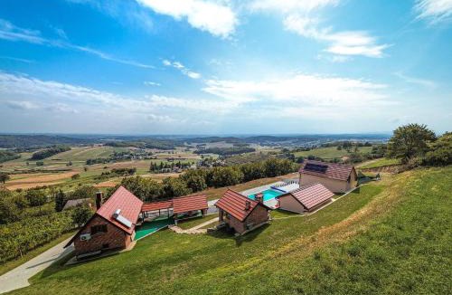Kalnik House | Holiday Home Vila Breg by Interhome