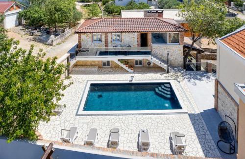 Maslenica House | Holiday Home Villa Frane by Interhome