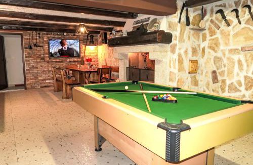 Rogocana House | Holiday Home Villa Gabriel by Interhome