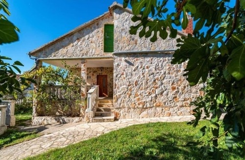Policnik House | Holiday home with hot tub Poličnik, Zadar (K-27481)