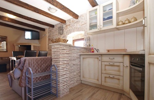 Katun Lindarski House | Holiday home with swimming pool and barbecue