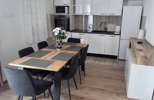 Podumci House | Holiday house Dinko, Sučići 4, Mirlović Zagora