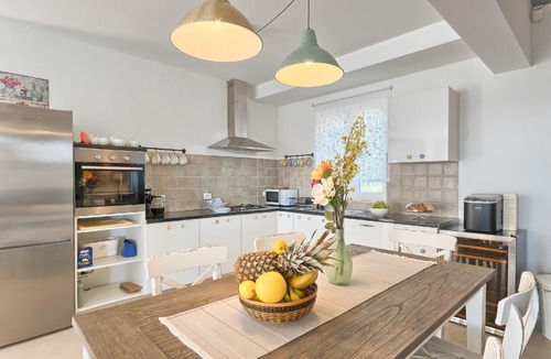 Muzini House | Holiday house for 12 persons approx. 250 qm in Mužini, Istria (Interior of Istria)