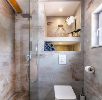 Rudine House | Holiday house Kristina with jacuzzi pool only for you