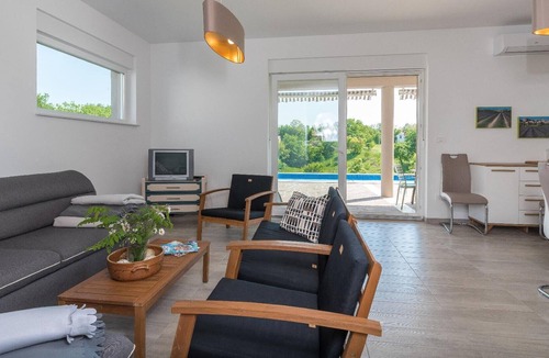 Becici House | Holiday house Labin for 1 - 6 persons with 3 bedrooms - Holiday house