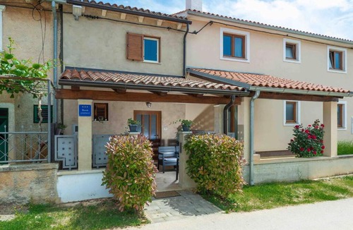 Bubani Apartment | Holiday house Mateo