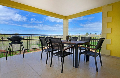Mugeba House | Holiday house Mugeba for 2 - 6 persons with 2 bedrooms - Twin house