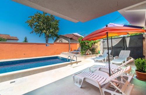 Tinjan House | Holiday House Vlahovich
