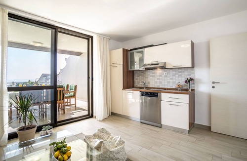 Podstrana House | Holiday house with a swimming pool Podstrana, Split (K-7539)