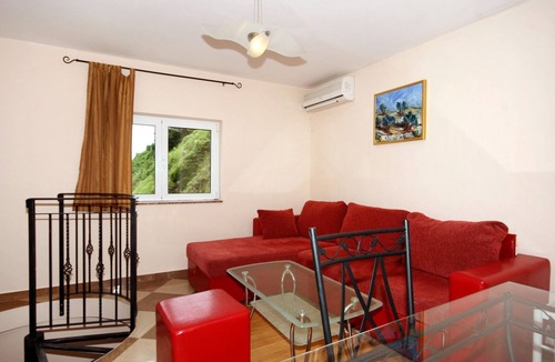 Vrbnik House | Holiday house with a parking space Vrbnik, Krk (K-5426)
