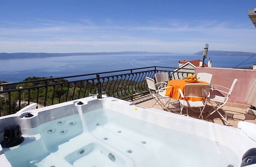 Tucepi House | Holiday house with a parking space Gornji Tučepi - Tomaši, Makarska (K-6818)