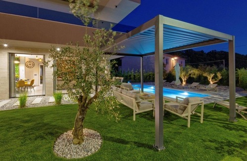 Marcana House | Holiday house with a swimming pool Marčana (K-26968)