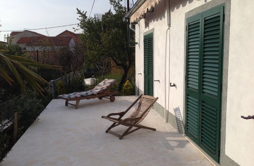 Bilice House | Holiday on the beach, family friendly and quiet location, no mass tourism