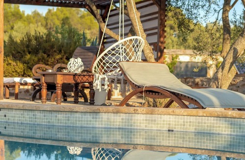 Cove Basina (Jelsa) House | Homerez - House in Stari Grad