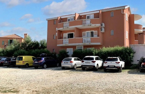 Razanac Apartment | Homerez - Peaceful apt. in Ražanac -
