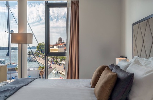 Plisac Hotel | Hotel Bellevue - Superior City Hotel