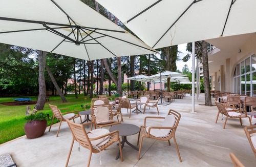 Novigrad Hotel | Hotel Emaus