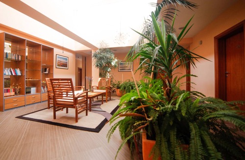 Opuzen Hotel | Hotel Merlot