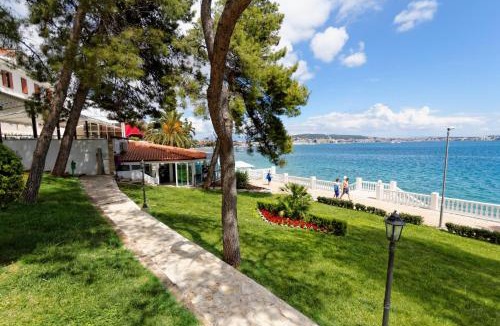 Seget Donji Hotel | Hotel Val