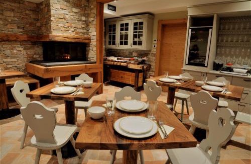Skofja Loka Hotel | Hotel Zamorc