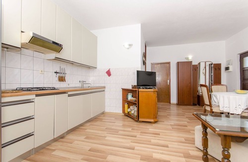 Bogomolje House | House Ana (47591-K1) - Bogomolje