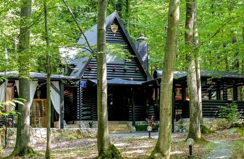 Ivanec House | House Cabin Winterfell by Interhome