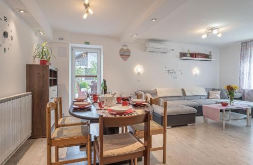 Velike Bloke House | House Dijana Pool & Garden - Happy Rentals