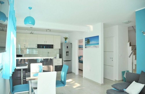 Vinisce House | House Josin san (35021-K1) - Vinisce