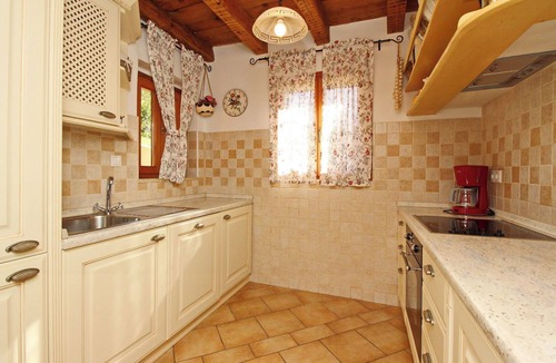 Draga Bascanska House | House Katarinini dvori (69481-K1) - Baska - island Krk