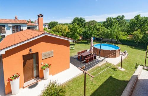 Kapelica House | House Licul, 3-bedroom house with pool and garden near Labin, Ferienhaus Istrien