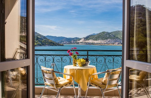 Ploce Villa | House Ljilja