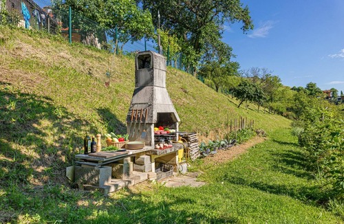 Gorisnica House | House Marija with BBQ & Garden, Cirkulane, Slovenia